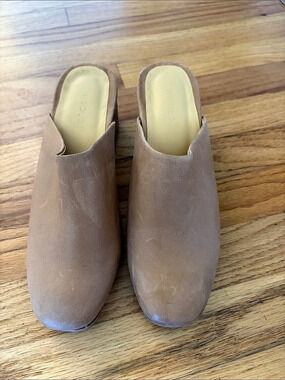 Nisolo Ellie All-Day Clog Brown Block Heel Mules